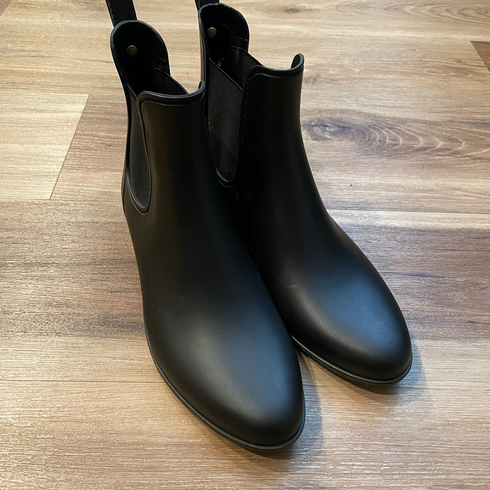 Sam Edelman rain boots